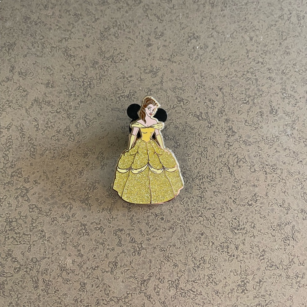 DISNEY Pin! - Picture 2 of 3